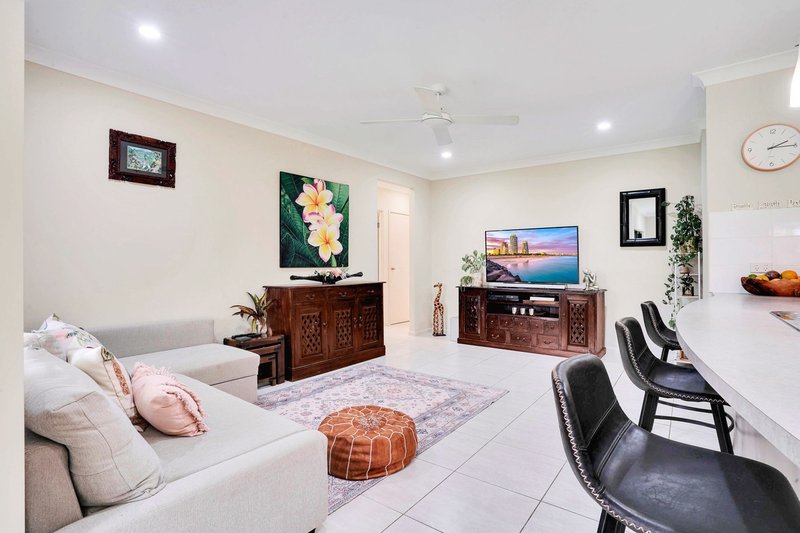 Photo - 13 Petrie Close, Kewarra Beach QLD 4879 - Image 7