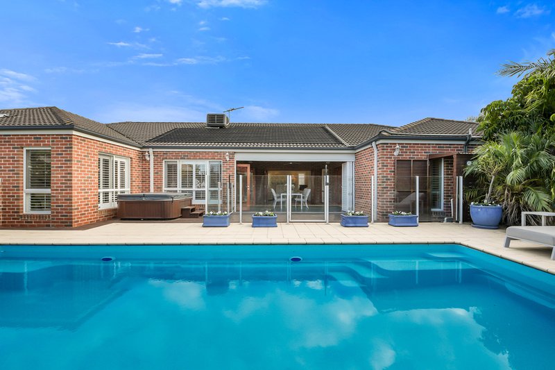 Photo - 13 Piermont Drive, Berwick VIC 3806 - Image 13