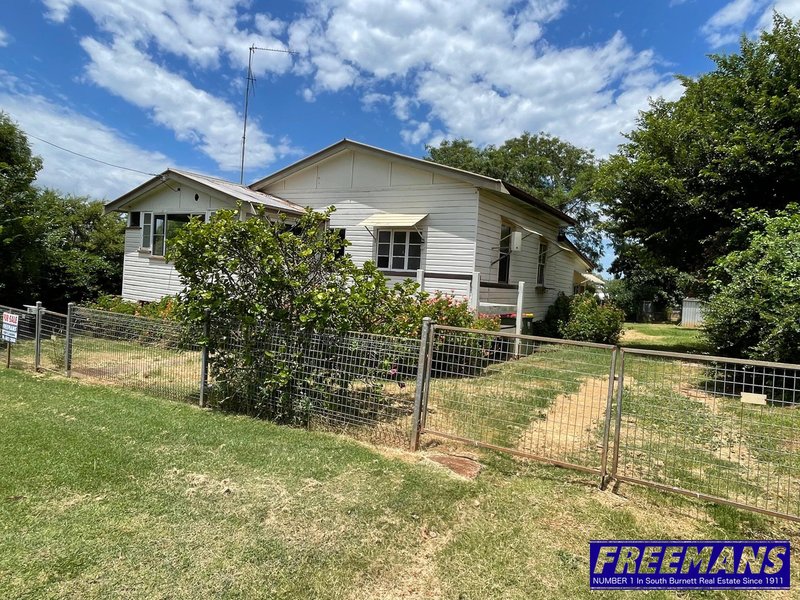 Photo - 13 Pine Street, Yarraman QLD 4614 - Image 11