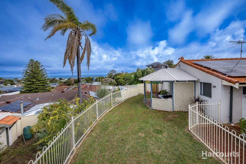 Photo - 13 Piper Street, Quinns Rocks WA 6030 - Image 25