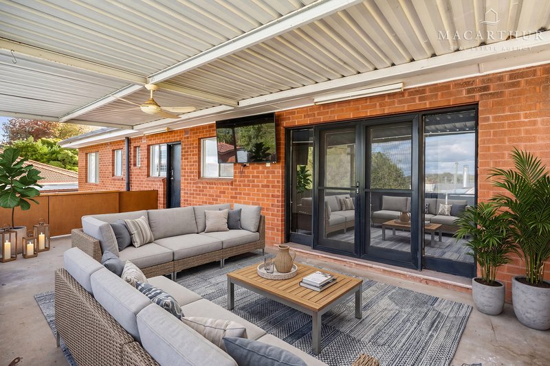Photo - 13 Plumpton Road, Kooringal NSW 2650 - Image 4