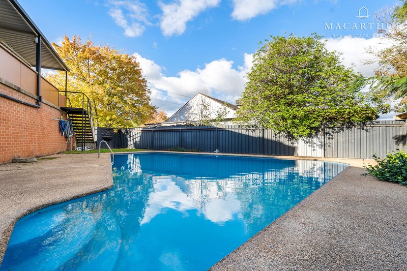 Photo - 13 Plumpton Road, Kooringal NSW 2650 - Image 6