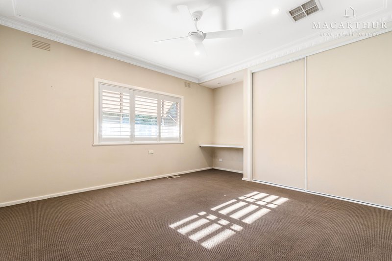 Photo - 13 Plumpton Road, Kooringal NSW 2650 - Image 10