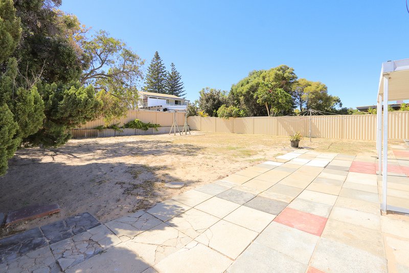 Photo - 13 Pollard Way, Warnbro WA 6169 - Image 14