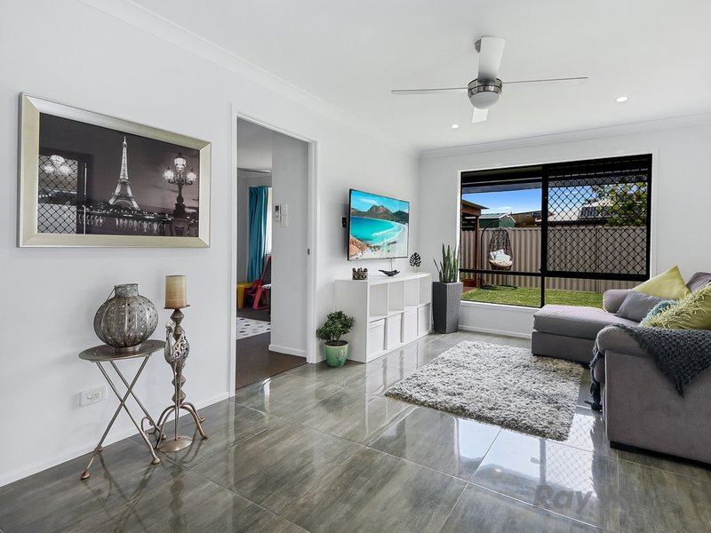 Photo - 13 Portico Place, Bald Hills QLD 4036 - Image 5