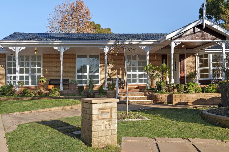 Photo - 13 Prell Place, Hackett ACT 2602 - Image 1