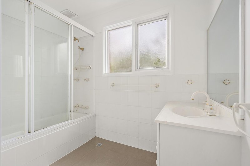 Photo - 13 Prell Place, Hackett ACT 2602 - Image 14