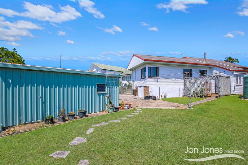 Photo - 13 Prince Street, Clontarf QLD 4019 - Image 2