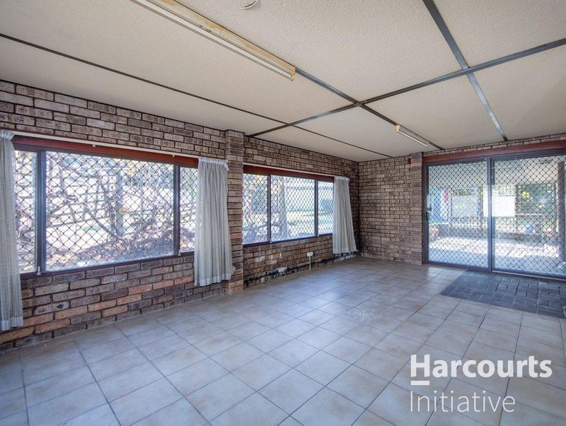 Photo - 13 Puglia Place, Koondoola WA 6064 - Image 12