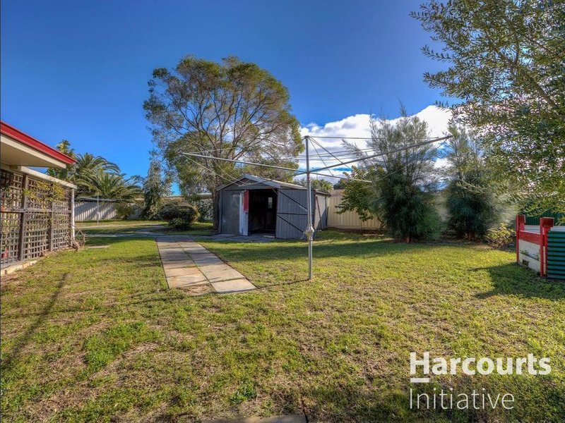 Photo - 13 Puglia Place, Koondoola WA 6064 - Image 14