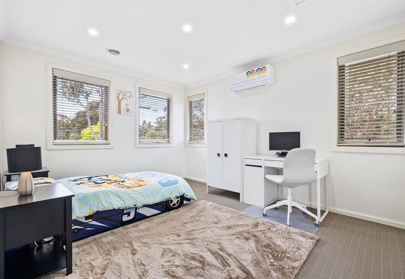 Photo - 13 Racecourse Road, Noble Park VIC 3174 - Image 16