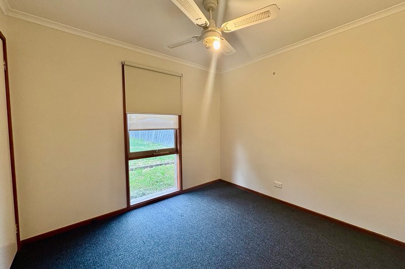 Photo - 13 Rachel Drive, Cranbourne VIC 3977 - Image 5