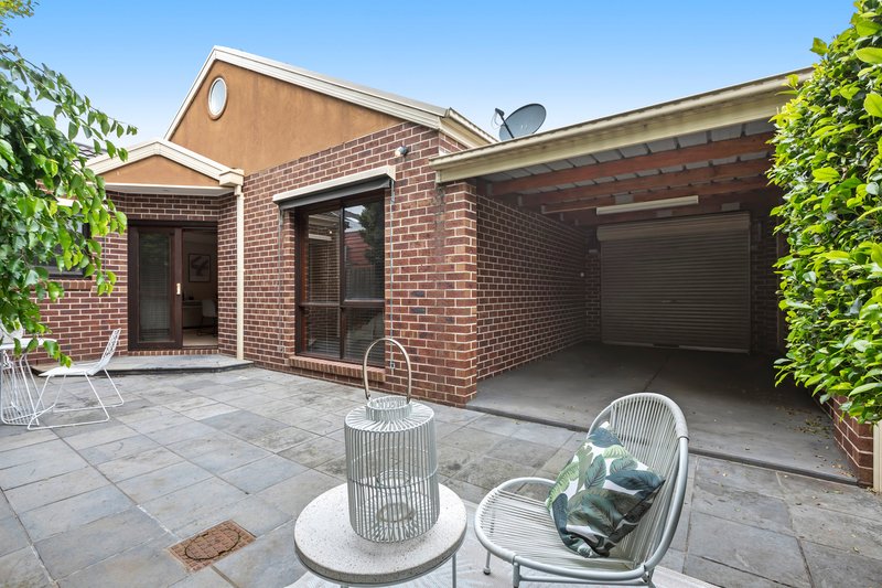 Photo - 13 Radcliff Avenue, Cheltenham VIC 3192 - Image 6