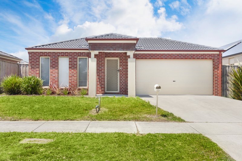 Photo - 13 Ramel Way, Pakenham VIC 3810 - Image 11