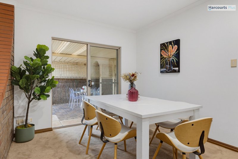 Photo - 1/3 Ramrod Avenue, Hallett Cove SA 5158 - Image 6