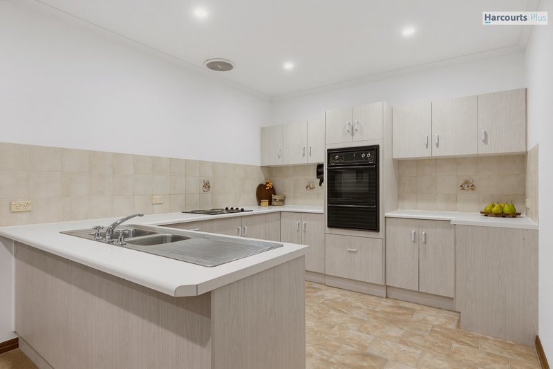 Photo - 1/3 Ramrod Avenue, Hallett Cove SA 5158 - Image 8