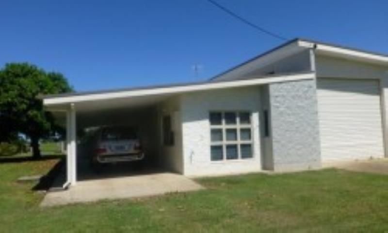 Photo - 13 Ranleigh St , Kurrimine Beach QLD 4871 - Image 2