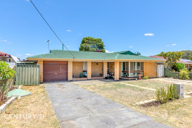 13 Ravenscroft Way, Kelmscott WA 6111