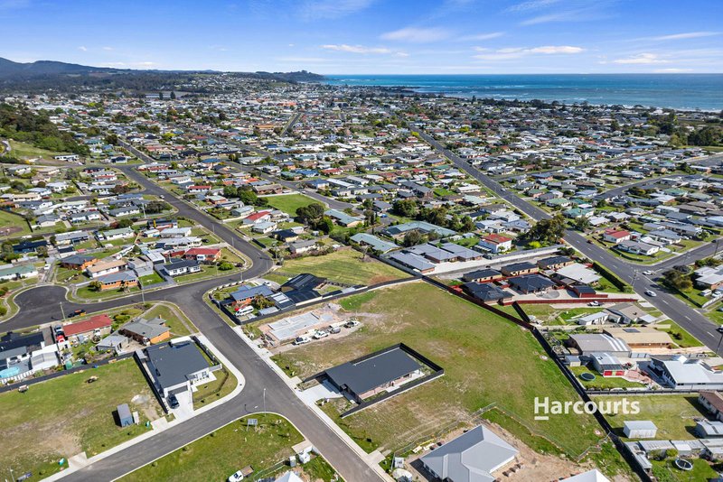Photo - 13 Rawson Street, Ulverstone TAS 7315 - Image 26