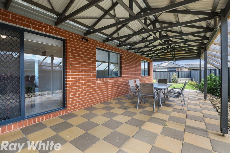 Photo - 13 Raymond George Place, Lara VIC 3212 - Image 6