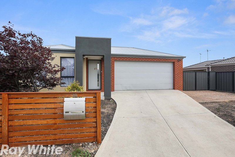 13 Raymond George Place, Lara VIC 3212