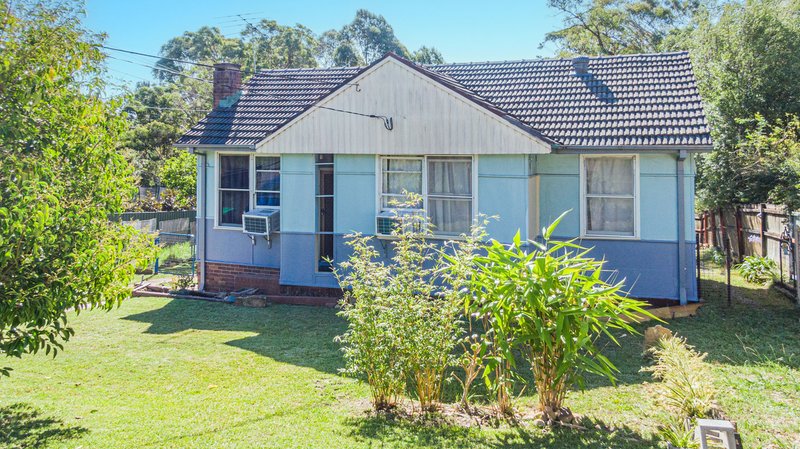 Photo - 13 Redbank Road, Northmead NSW 2152 - Image 2