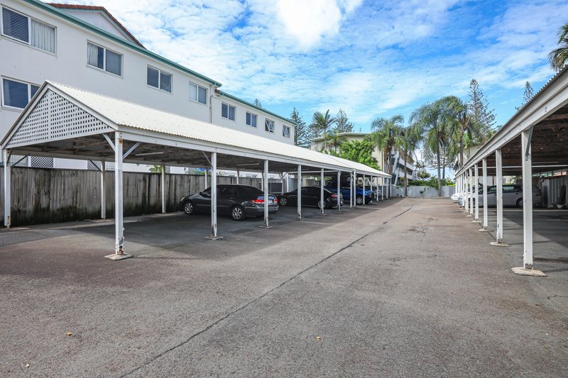 Photo - 1/3 Redondo Avenue, Miami QLD 4220 - Image 11