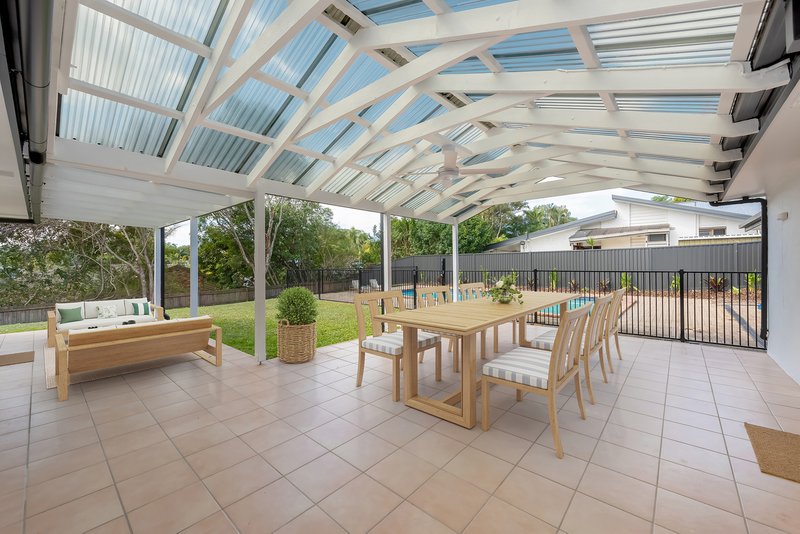 Photo - 13 Reed Street, Ashmore QLD 4214 - Image 3