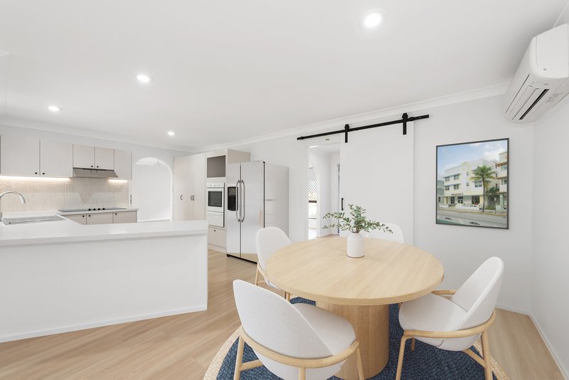 Photo - 13 Reed Street, Ashmore QLD 4214 - Image 4