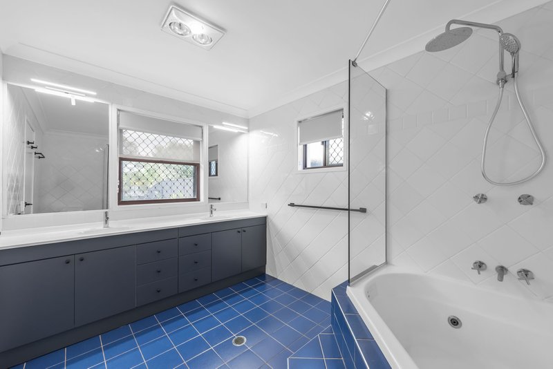 Photo - 13 Reed Street, Ashmore QLD 4214 - Image 16