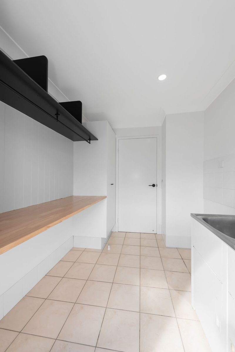 Photo - 13 Reed Street, Ashmore QLD 4214 - Image 26