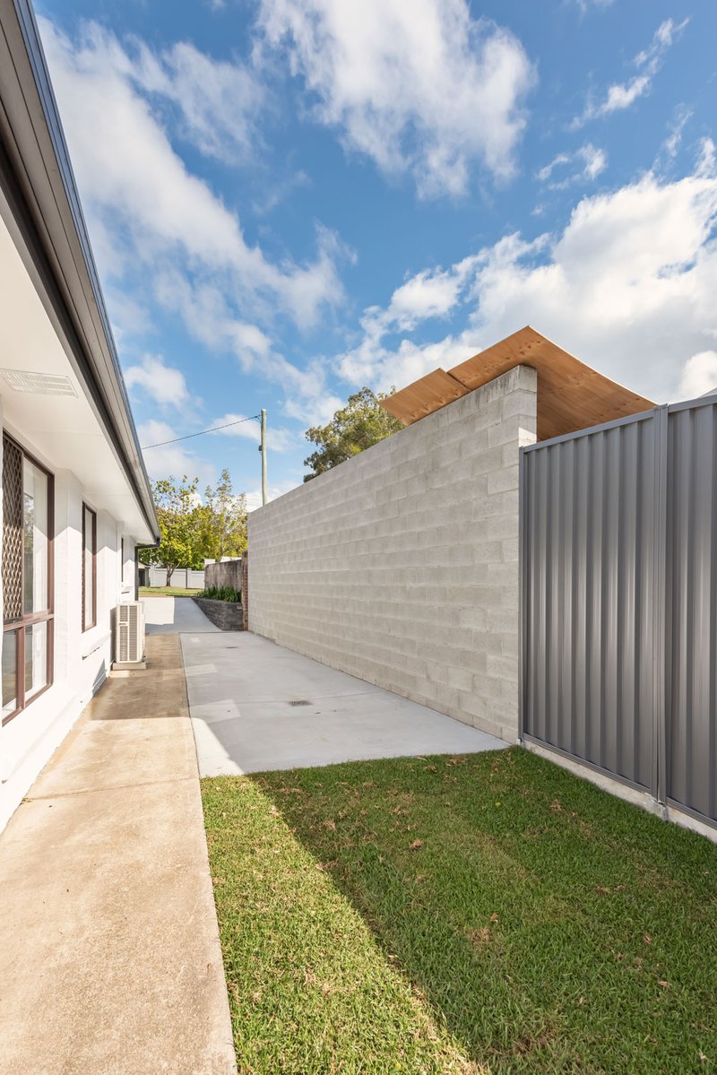 Photo - 13 Reed Street, Ashmore QLD 4214 - Image 28
