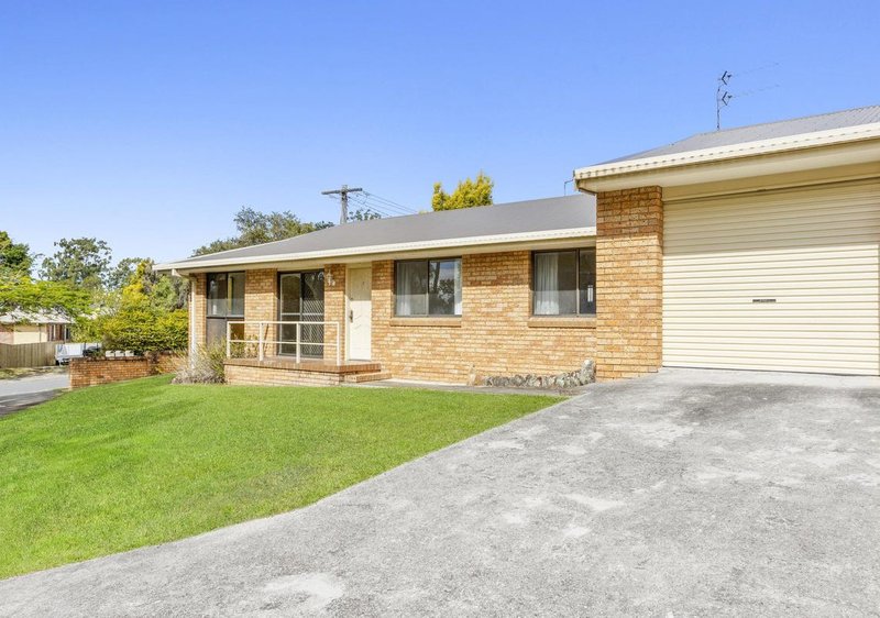 Photo - 1/3 Regency Place, Mudgeeraba QLD 4213 - Image 1
