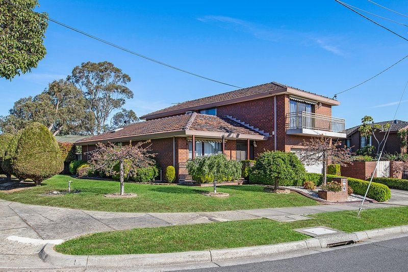 13 Rembrandt Drive, Wheelers Hill VIC 3150