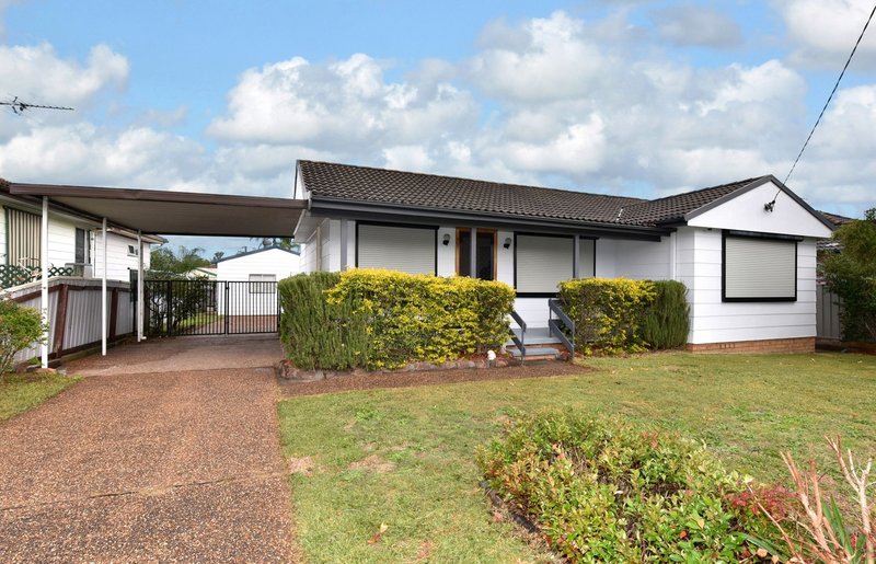 Photo - 13 Renfrew Crescent, Edgeworth NSW 2285 - Image 3