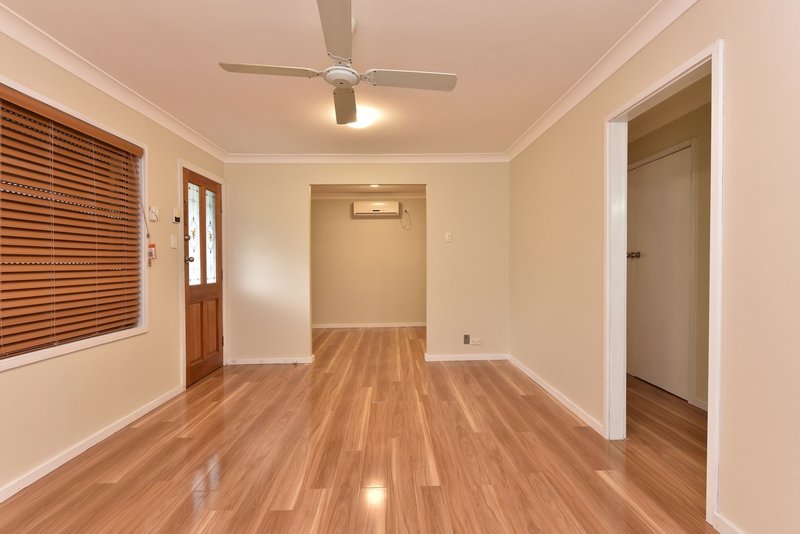 Photo - 13 Renfrew Crescent, Edgeworth NSW 2285 - Image 6