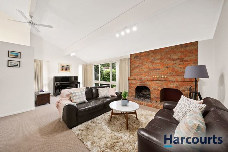 Photo - 13 Renou Road, Wantirna South VIC 3152 - Image 2