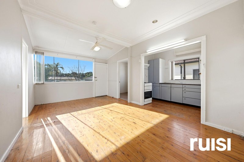 Photo - 13 Reserve Street, Smithfield NSW 2164 - Image 3