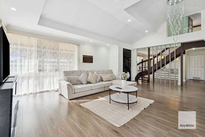 Photo - 13 Ribblesdale Avenue, Wyndham Vale VIC 3024 - Image 4