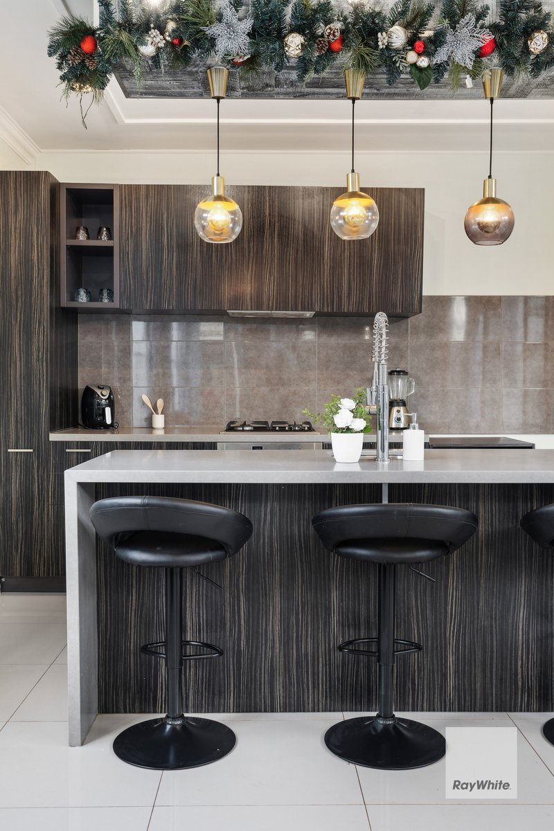 Photo - 13 Ribblesdale Avenue, Wyndham Vale VIC 3024 - Image 11