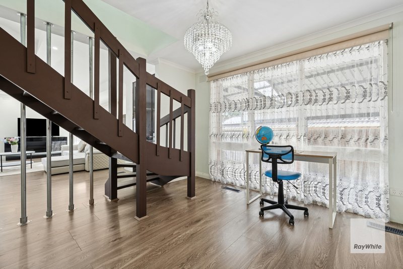 Photo - 13 Ribblesdale Avenue, Wyndham Vale VIC 3024 - Image 12