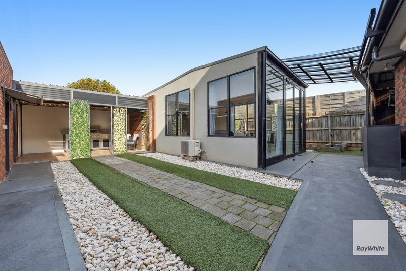 Photo - 13 Ribblesdale Avenue, Wyndham Vale VIC 3024 - Image 23