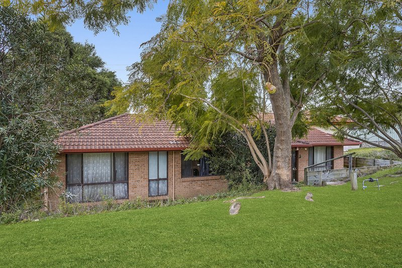 13 Ribbonwood Road, Farmborough Heights NSW 2526