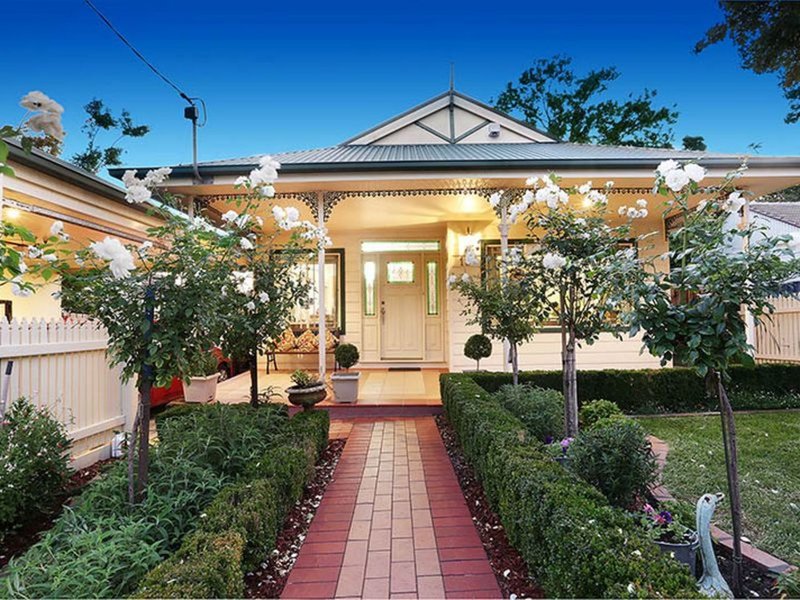 13 Richards Avenue, Croydon VIC 3136