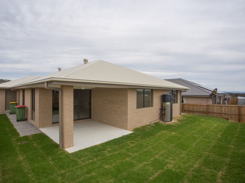 Photo - 13 Richmond Terrace, Plainland QLD 4341 - Image 3