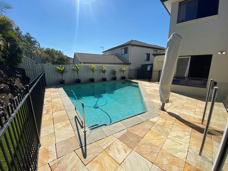 Photo - 13 Rimu Place, Molendinar QLD 4214 - Image 2