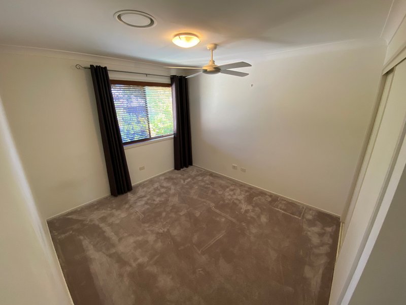 Photo - 13 Rimu Place, Molendinar QLD 4214 - Image 14