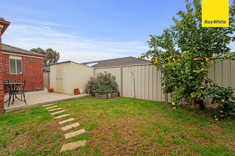 Photo - 13 Riparian Way, Brookfield VIC 3338 - Image 16