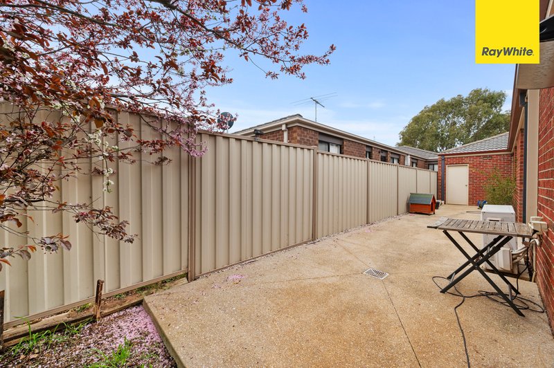 Photo - 13 Riparian Way, Brookfield VIC 3338 - Image 18