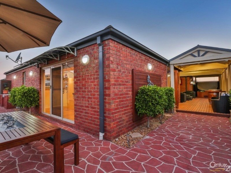 Photo - 13 River Red Grove, Pakenham VIC 3810 - Image 22